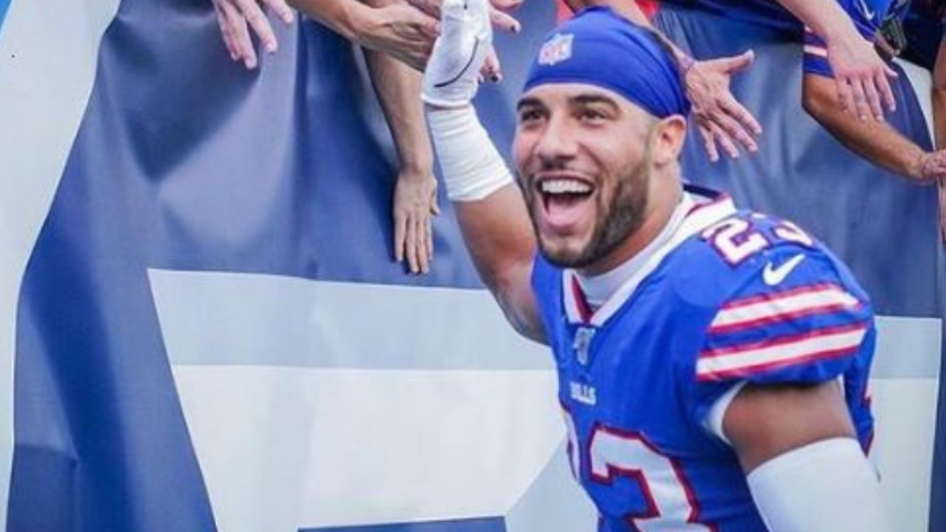 Micah Hyde, do Buffalo Bills, está fora da temporada da NFL - Divulgação