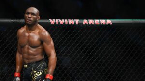 Kamaru Usman foi nocauteado no UFC 278 - GettyImages