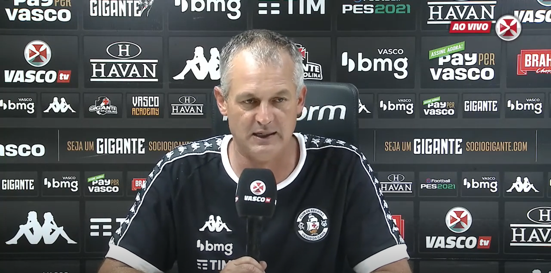 Lisca, treinador do Vasco, durante entrevista coletiva pelo clube - Reprodução / OneFootball / Vasco TV