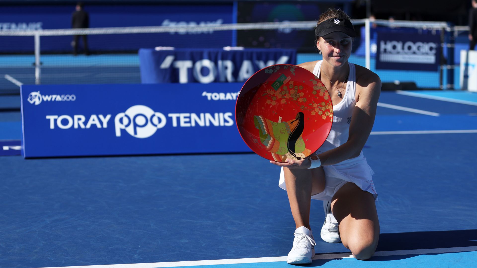 Samsonova bate Qinwen e é campeã do WTA 500 de Tóquio - GettyImages