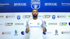 Lucas Rangel deixa a Ucrânia e acerta com equipe do Azerbaijão - Site oficial/Sabah FC