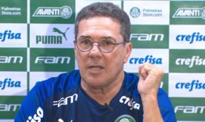 Treinador poderá contar com os jovens das categorias de base no projeto 2020 - Reprodução/SporTV