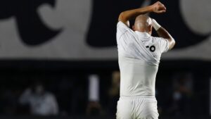 Após a partida entre Santos e Palmeiras, Maicon desabafou sobre a derrota no Brasileirão - GettyImages