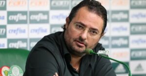 Protesto torcida Mancha alvi Verde - Reprodução/Globo Esporte