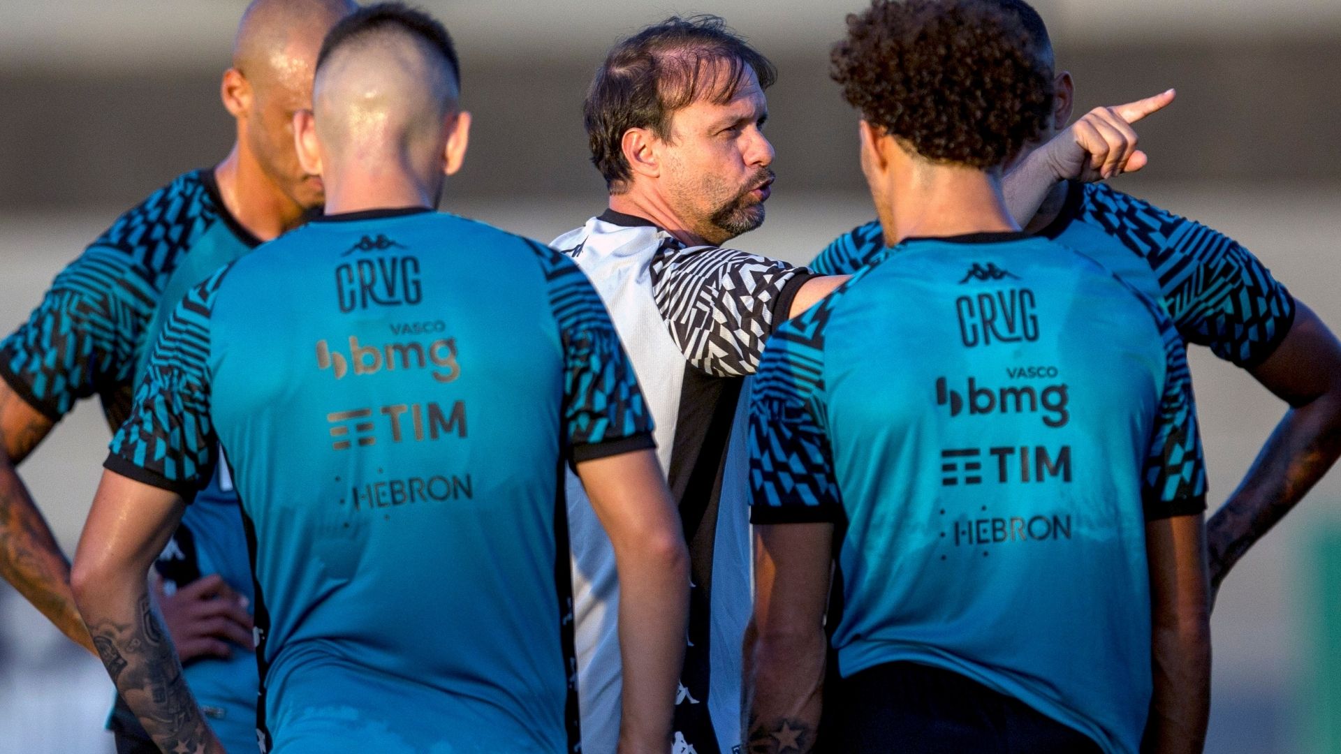 Maurício Souza passando instruções - Flickr Vasco/Daniel Ramalho