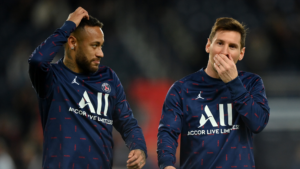 Messi pode ser juntar a Neymar no departamento médico do PSG - GettyImages
