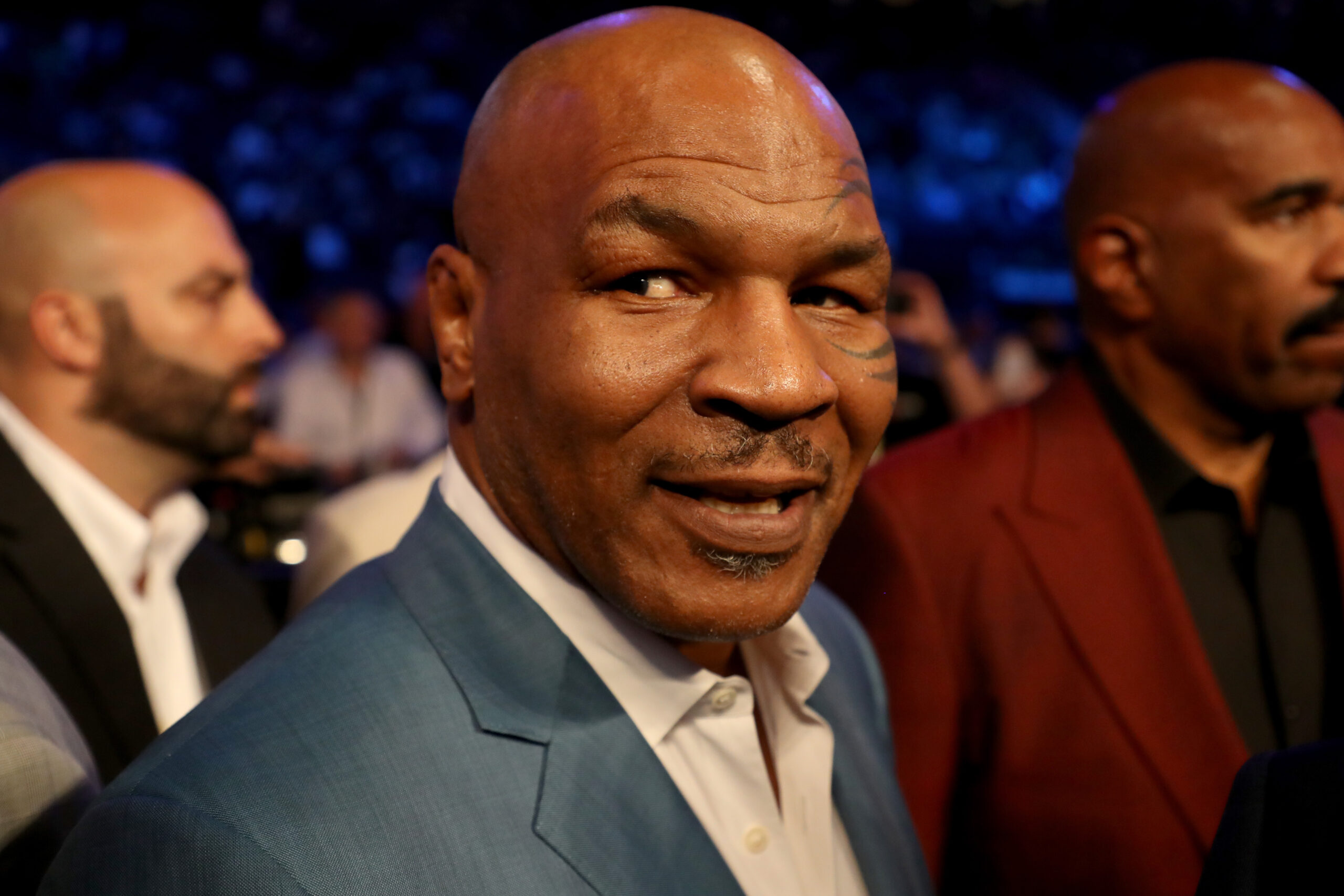 Mike Tyson comenta adiamento, empolga a torcida e provoca - GettyImages