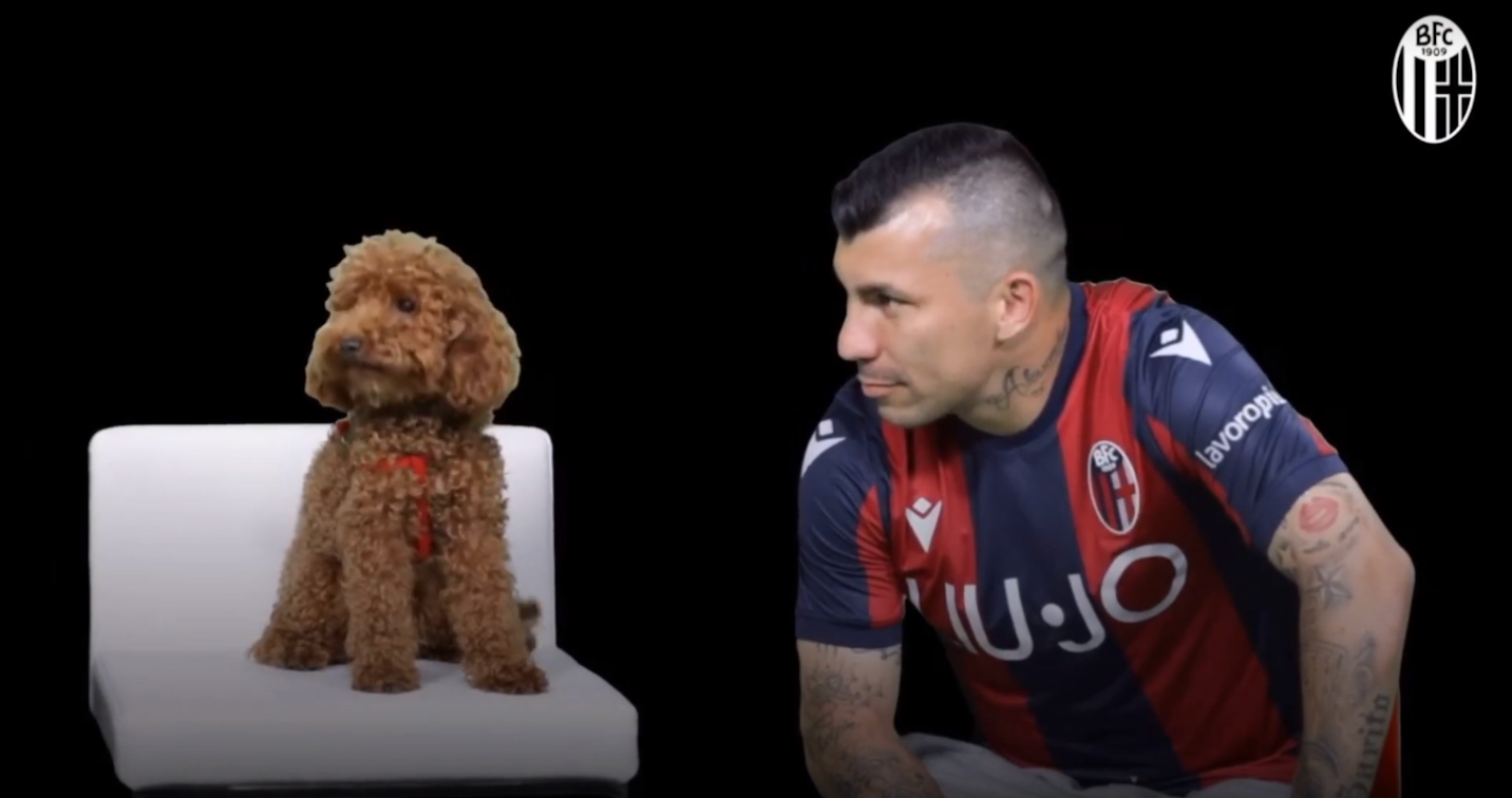 {} - Gari Medel (Crédito: Reprodução Youtube)