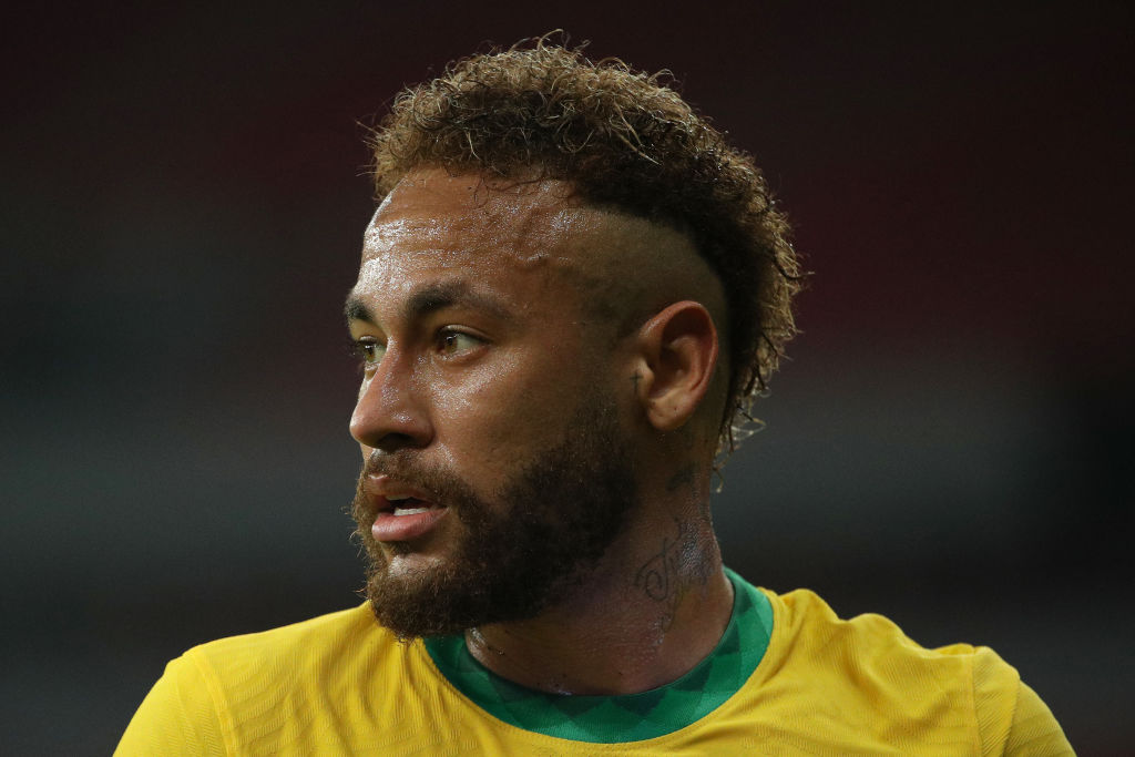Neymar faz surpresa para crianças de clube de São Paulo - GettyImages