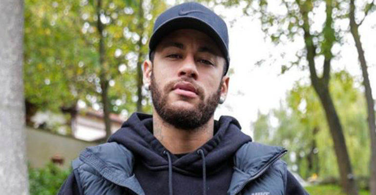 Após duras críticas a Neymar Jr, jornal francês se rende ao brasileiro - GettyImages