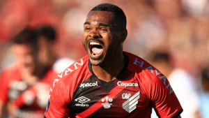 Nikão desiste de negociação com Internacional e fecha com São Paulo - Getty Images
