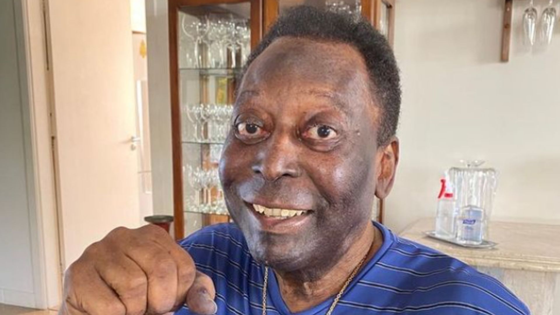 Pelé vai seguir internado no hospital - Reprodução / Instagram