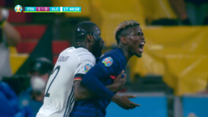 Pogba e Rüdiger durante a partida da Eurocopa entre França e Alemanha - Transmissão SporTV