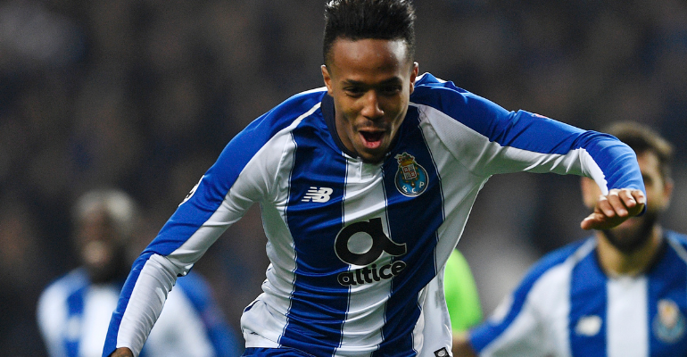 Militão na época em que ainda jogava pelo Porto - Getty Images