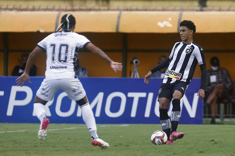 PV pode trocar o Botafogo pelo Internacional - Vítor Silva / Botafogo / Flickr