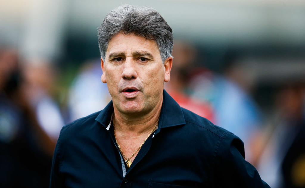 Renato Gaúcho admite ter sondado meia do Bragantino em conversa pós jogo - GettyImages