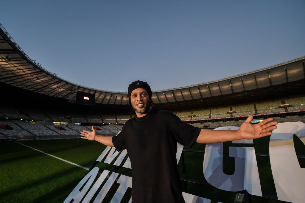 Ídolo do futebol, Ronaldinho fala do contato com fãs na era digital - GettyImages