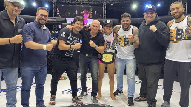 Stephanie Rondinha é a nova campeã peso-palha - Divulgação