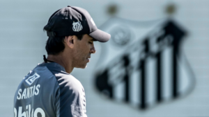 Santos vai negociar medalhão que está sem espaço com Fabián Bustos - Ivan Storti/Santos FC