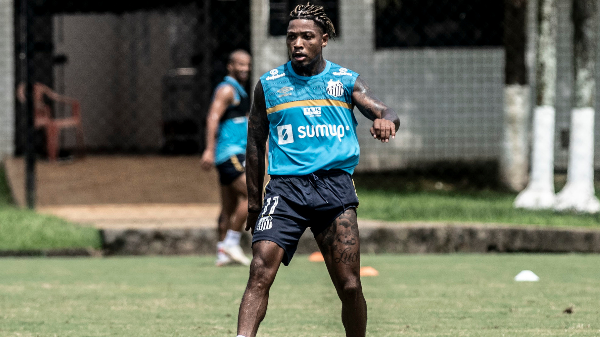 Marinho tem participado dos treinamentos normalmente e deve seguir no Santos em 2022 - Ivan Storti/Santos FC