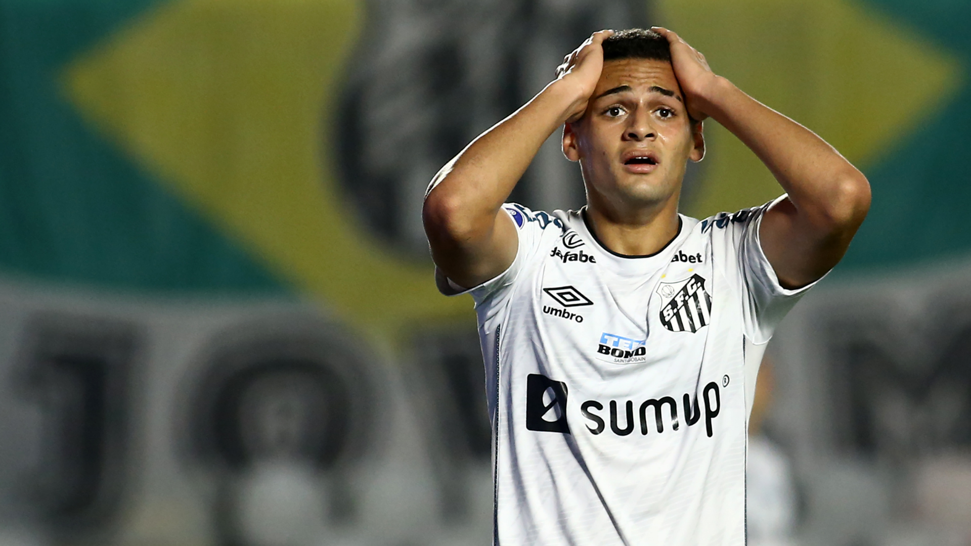 Kaiky sofreu uma fratura e pode desfalcar o Santos na estreia do Brasileirão - GettyImages