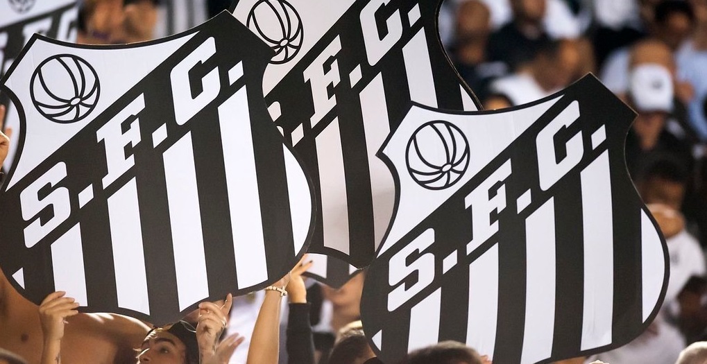 Santos segue tentando resolver a pendência com o Hamburgo - GettyImages