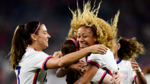 Seleção dos Estados Unidos enfrentando o Paraguai, em setembro de 2021 - Getty Images