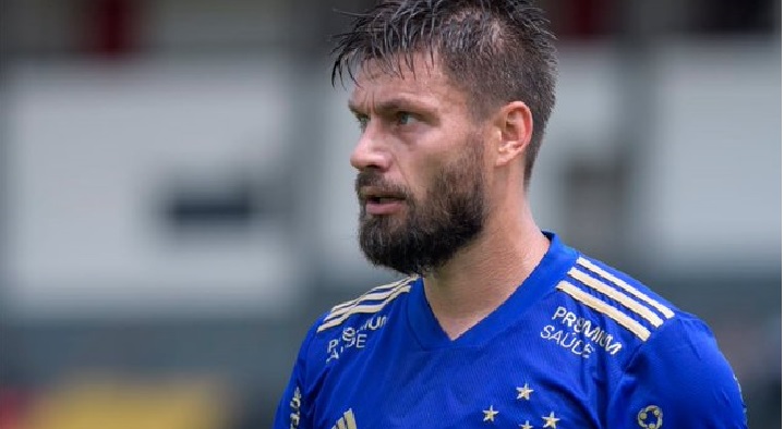 Rafael Sóbis na partida - Reprodução/Twitter Cruzeiro - Gustavo Aleixo