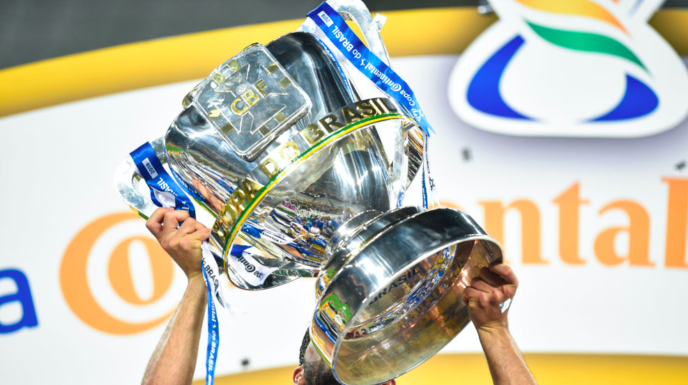 Troféu da Copa do Brasil - Getty Images