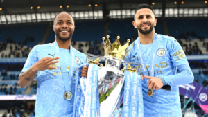 Sterling e Mahrez podem ser vendido pelo Manchester City - GettyImages