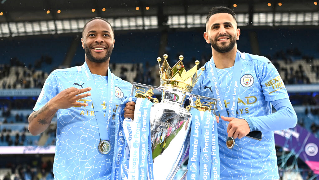 Sterling e Mahrez podem ser vendido pelo Manchester City - GettyImages