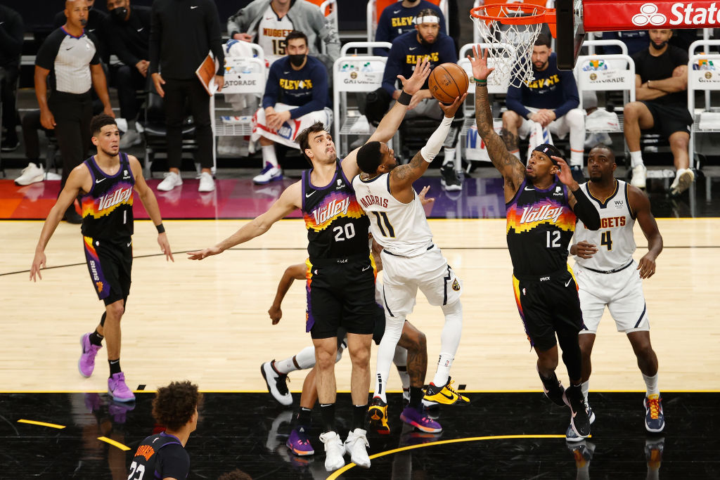 Suns superam Nuggets e abrem semifinal do Oeste com vitória - GettyImages