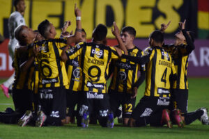 The Strongest e Santos duelaram na Libertadores - GettyImages