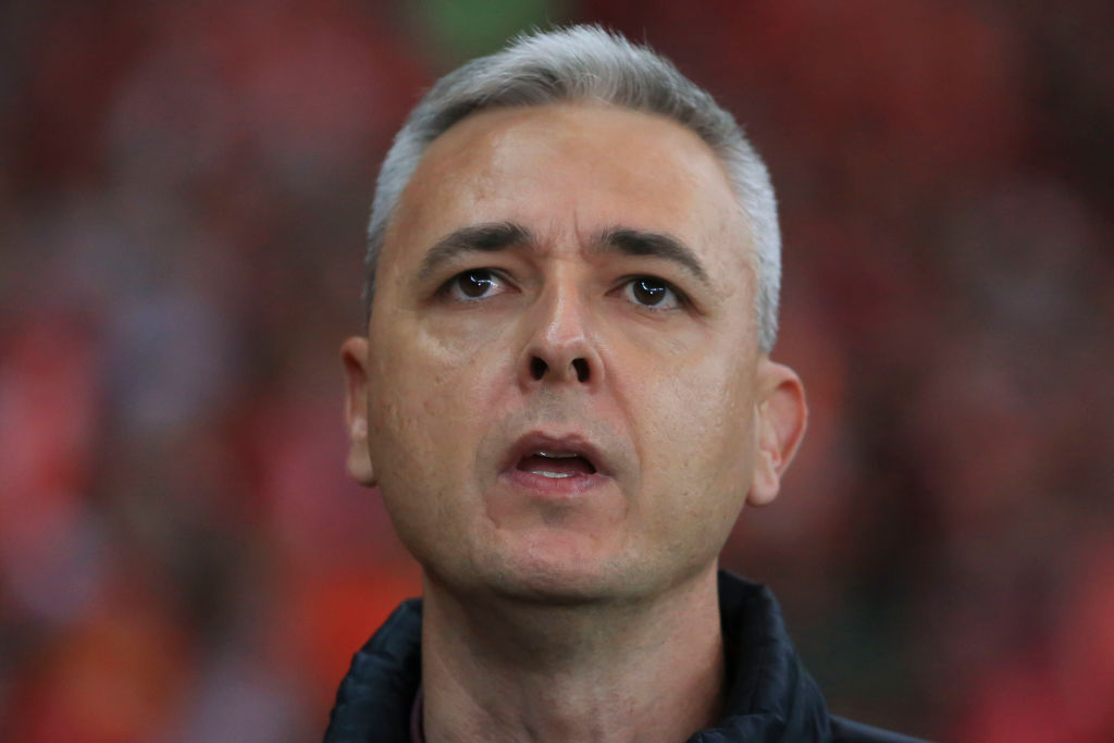 Tiago Nunes recebe apoio dos jogadores em meio a crise - GettyImages