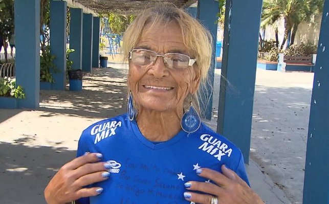 Reprodução/TV Globo - Torcedora de 86 anos faleceu após um mal-estar durante a partida do Cruzeiro