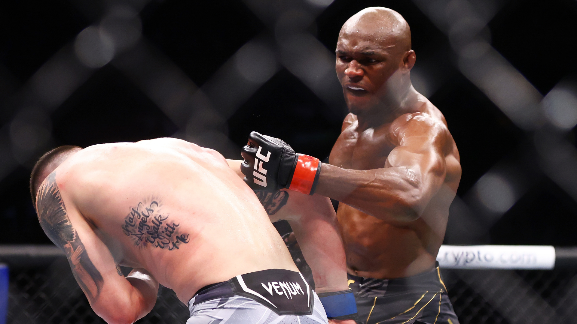 Kamaru Usman abriu o jogo sobre o confronto entre Masvidal e Covington fora dos octógonos - GettyImages