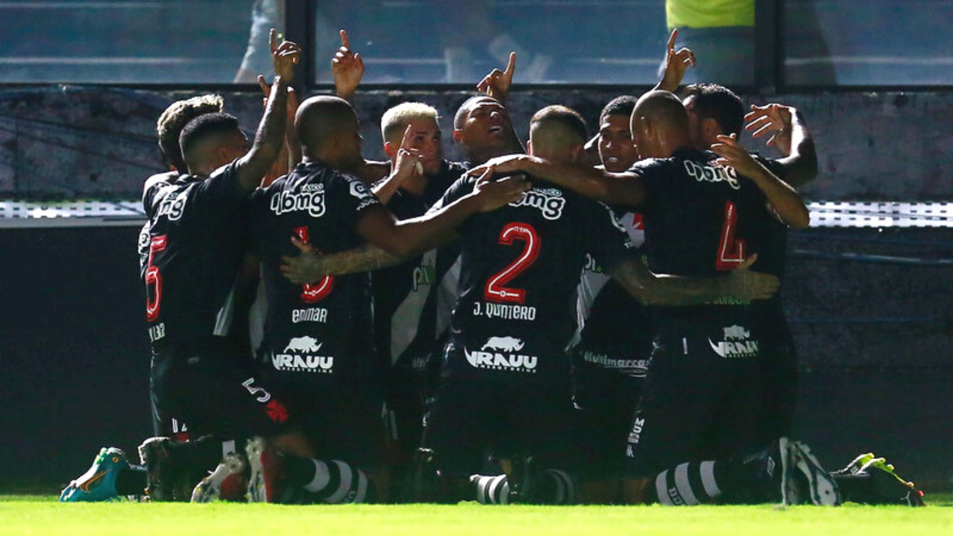 Vasco entra em campo mais uma vez - Daniel RAMALHO / VASCO / Flickr