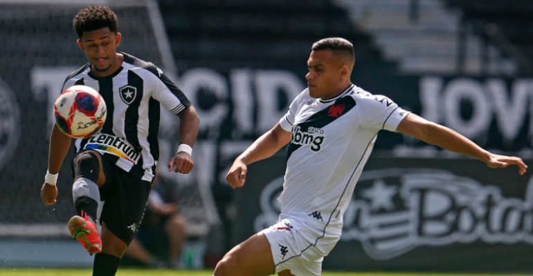Vasco larga na frente na final da Taça-Rio - Vítor Silva / Botafogo / Flickr