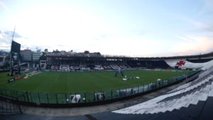 Vasco quer a contratação de jogador que já foi artilheiro da série B do Brasileirão - GettyImages
