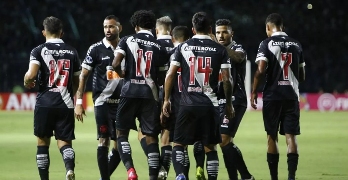 Vasco terá dois desfalques importantes para confronto com o Ceará e possível volta de meia - GettyImages