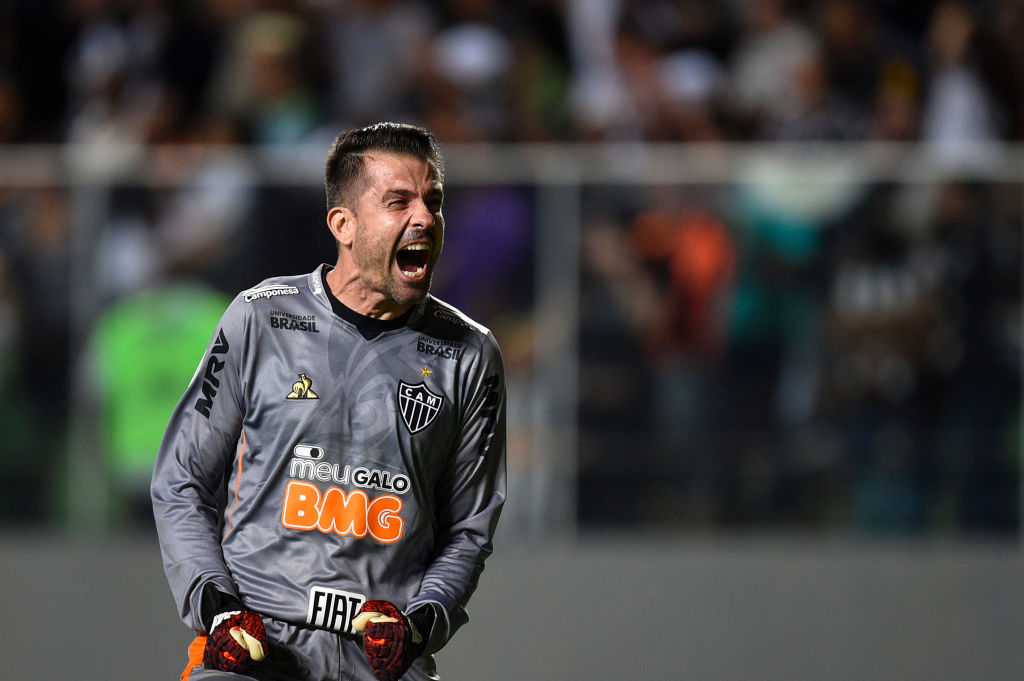 Goleiro Victor em sua despedida do Atlético-MG - GettyImages