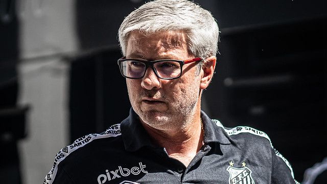 Odair Hellmann abriu o jogo sobre mercado da bola no Santos; veja detalhes - Raul Baretta/ Santos