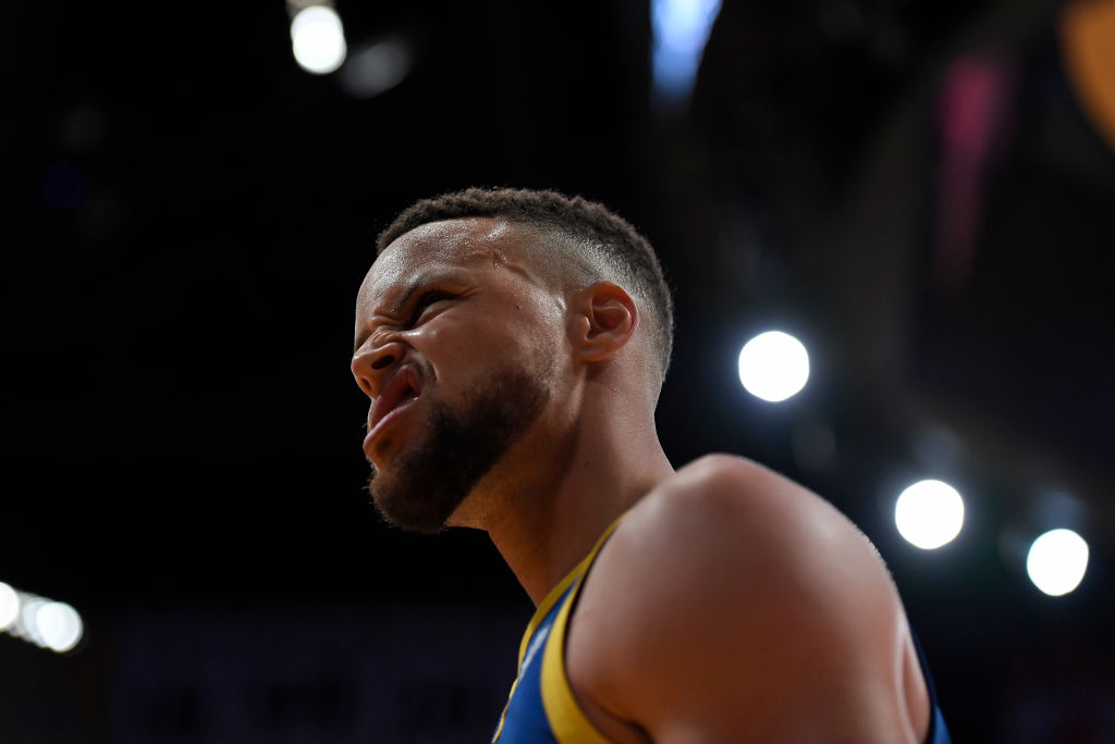 Na NBA, Curry deixou sua marca no duelo entre Golden State Warriors e Los Angeles Lakers - GettyImages