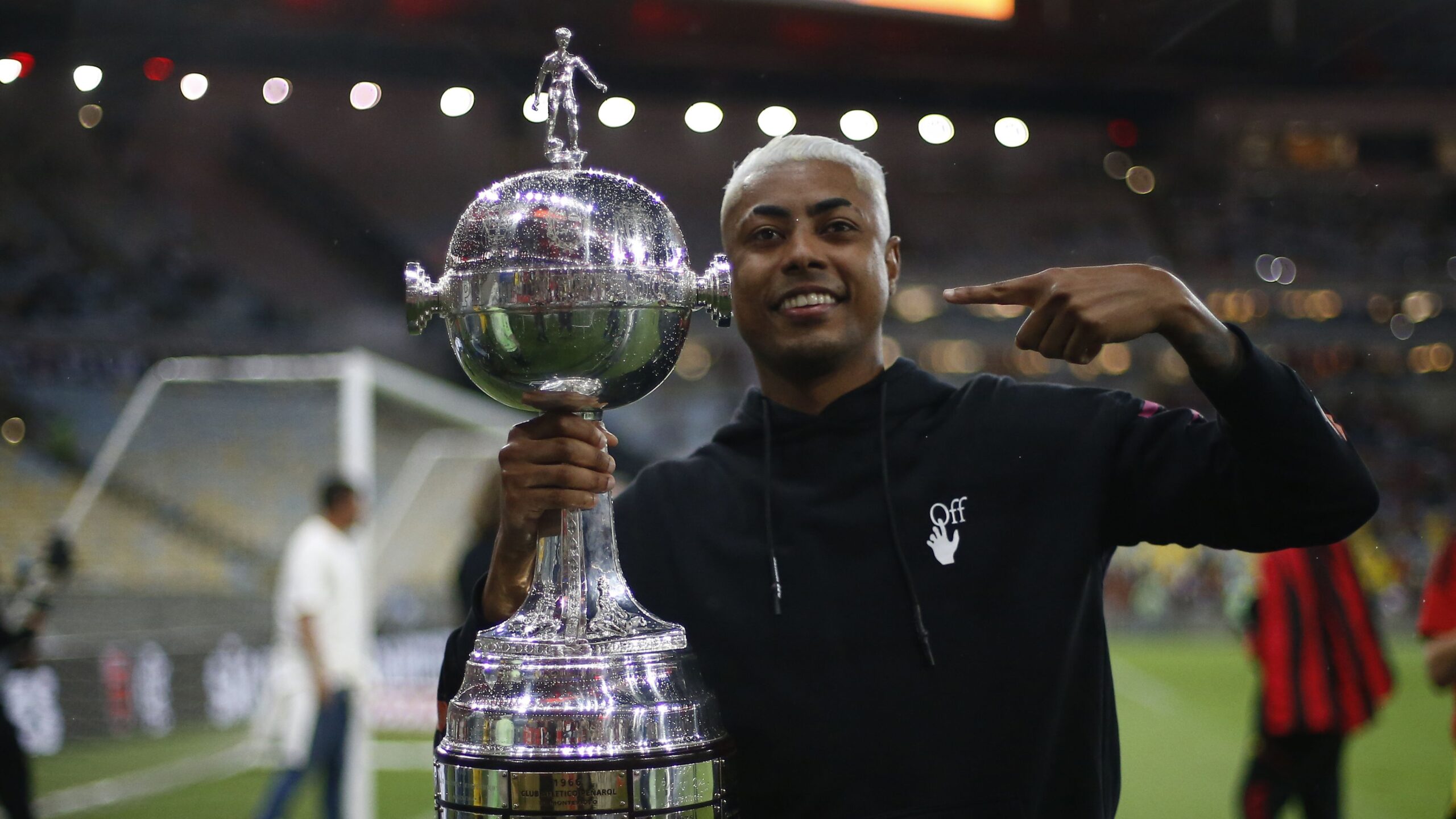 Bruno Henrique dá passo importante em recuperação - Getty Images