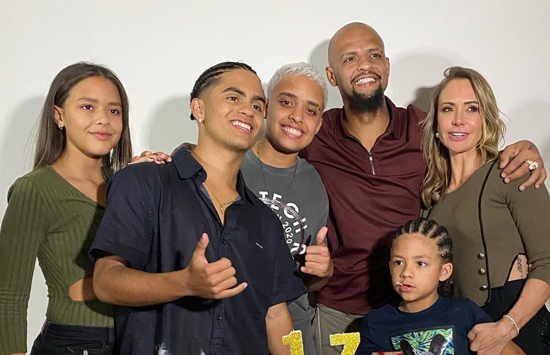 Felipe Melo celebrou mais um ano de vida do filho - Instagram