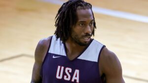 Kawhi Leonard na seleção americana de basquete - Getty Images