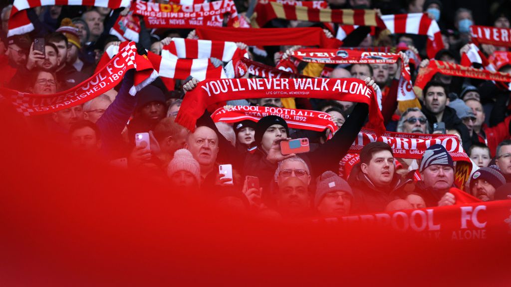 Antes de Real Madrid x Liverpool, a torcida inglesa chamou a atenção da web - GettyImages
