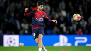 Luis Enrique elogia Beraldo no PSG - Getty Images