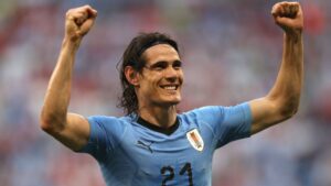 Cavani representando a Seleção Uruguai na Copa do Mundo de 2018 - Getty Images