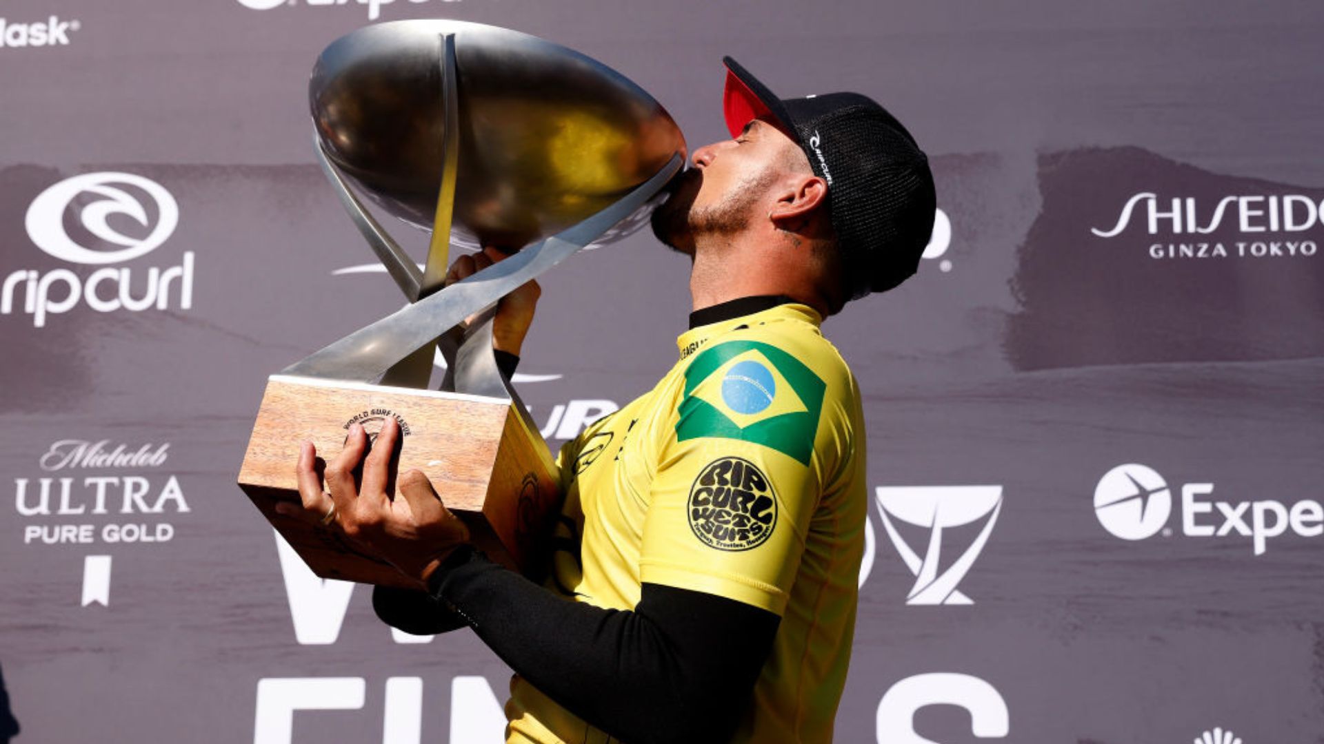 Cara da nova campanha, Gabriel Medina celebra parceria com a Monster - GettyImages